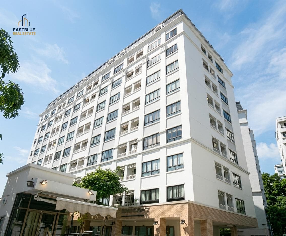 Lumpini Place Narathiwas 24 · 1 Bed Condo, 33.27 sqm, for Sale or Rent
