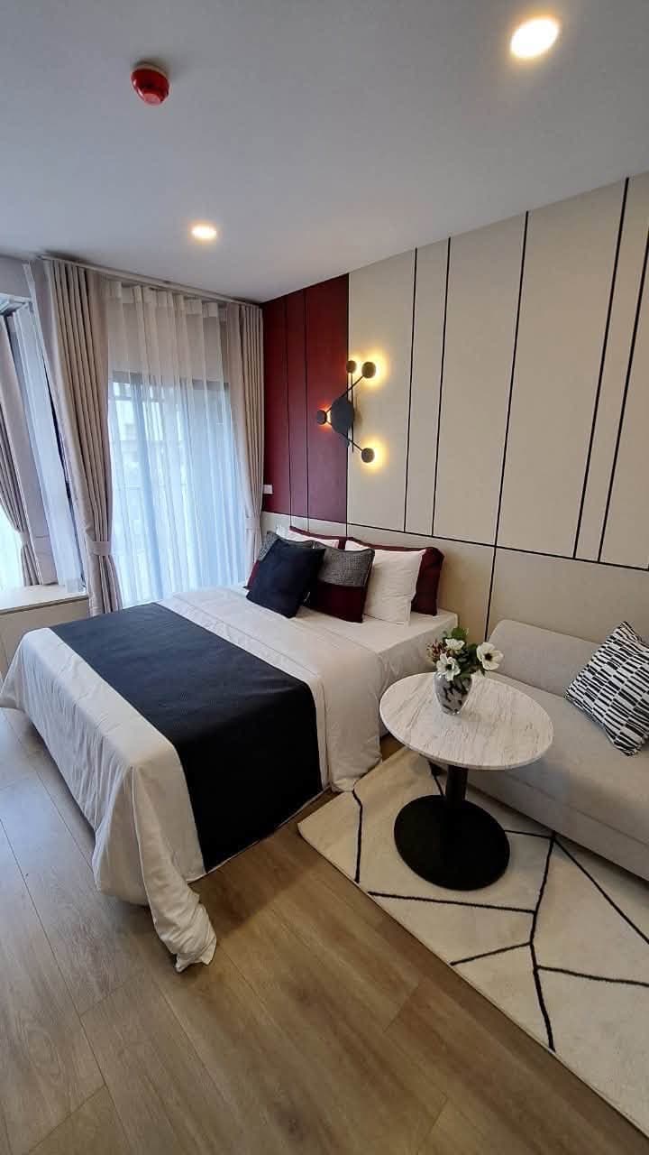 Your Dream Condo in the Heart of Bangkok Rent This 1-Bed SOHO Gem at Ratchada for Only 20K/Month!