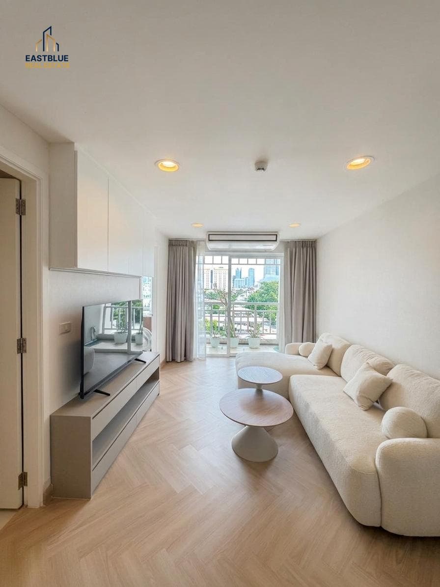 ขาย คอนโด The Bangkok Condo (Narathiwas) · 1 ห้องนอน · 55.56 ตร.ม.