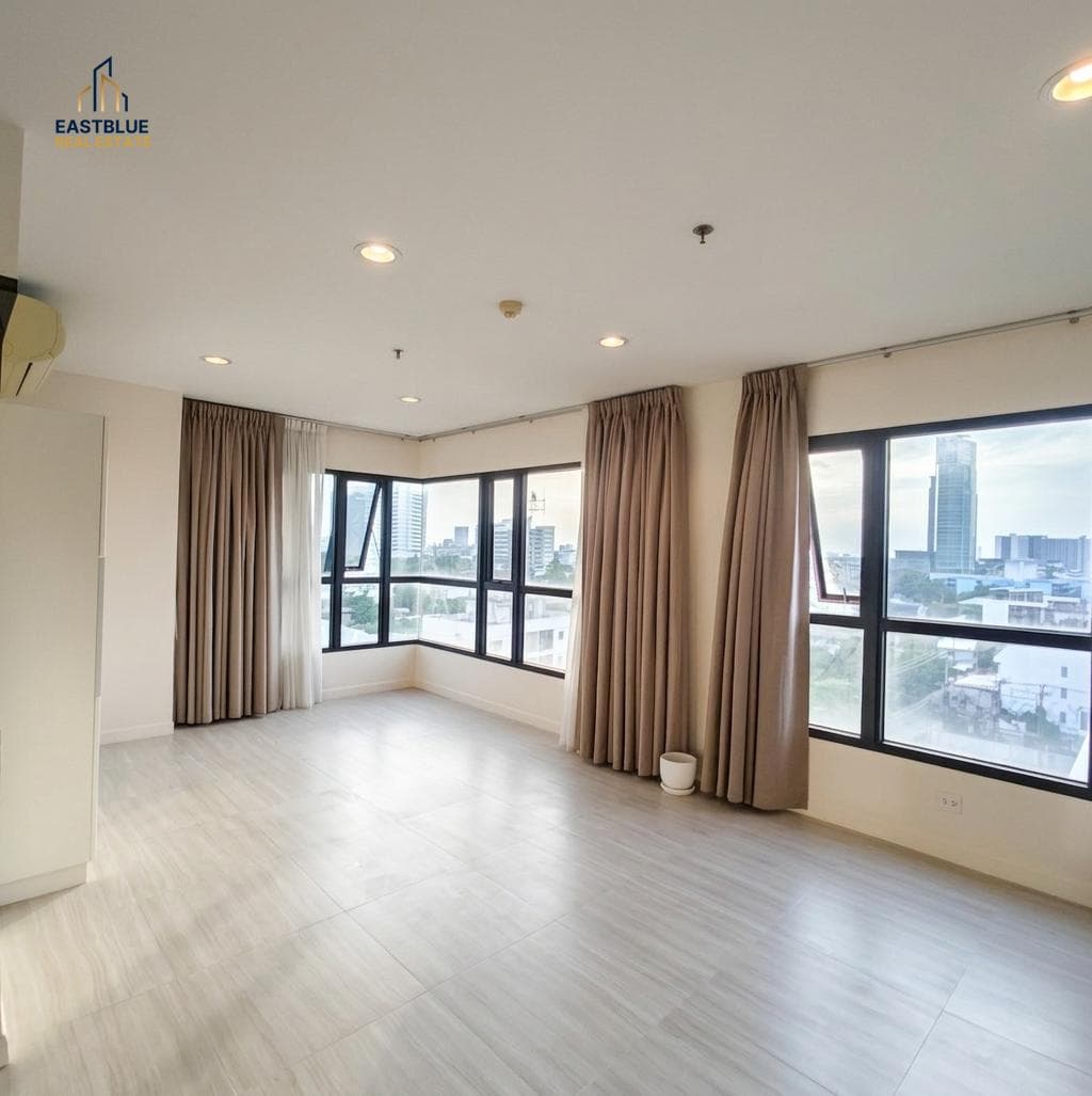 ขาย คอนโด The Crest Phahonyothin 11 · 2 ห้องนอน · 82.78 ตร.ม.