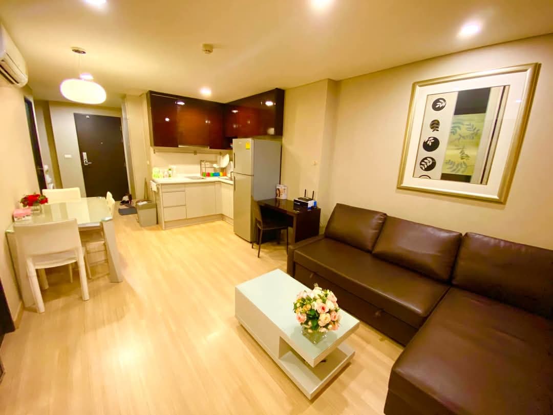 ให้เช่า คอนโด The Address Pathumwan · 2 ห้องนอน · 70 ตร.ม.