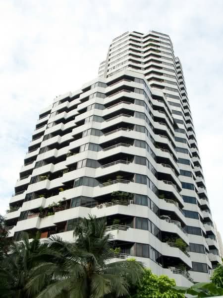 The Lakes · 3 Beds Condo, 145 sqm, for Rent