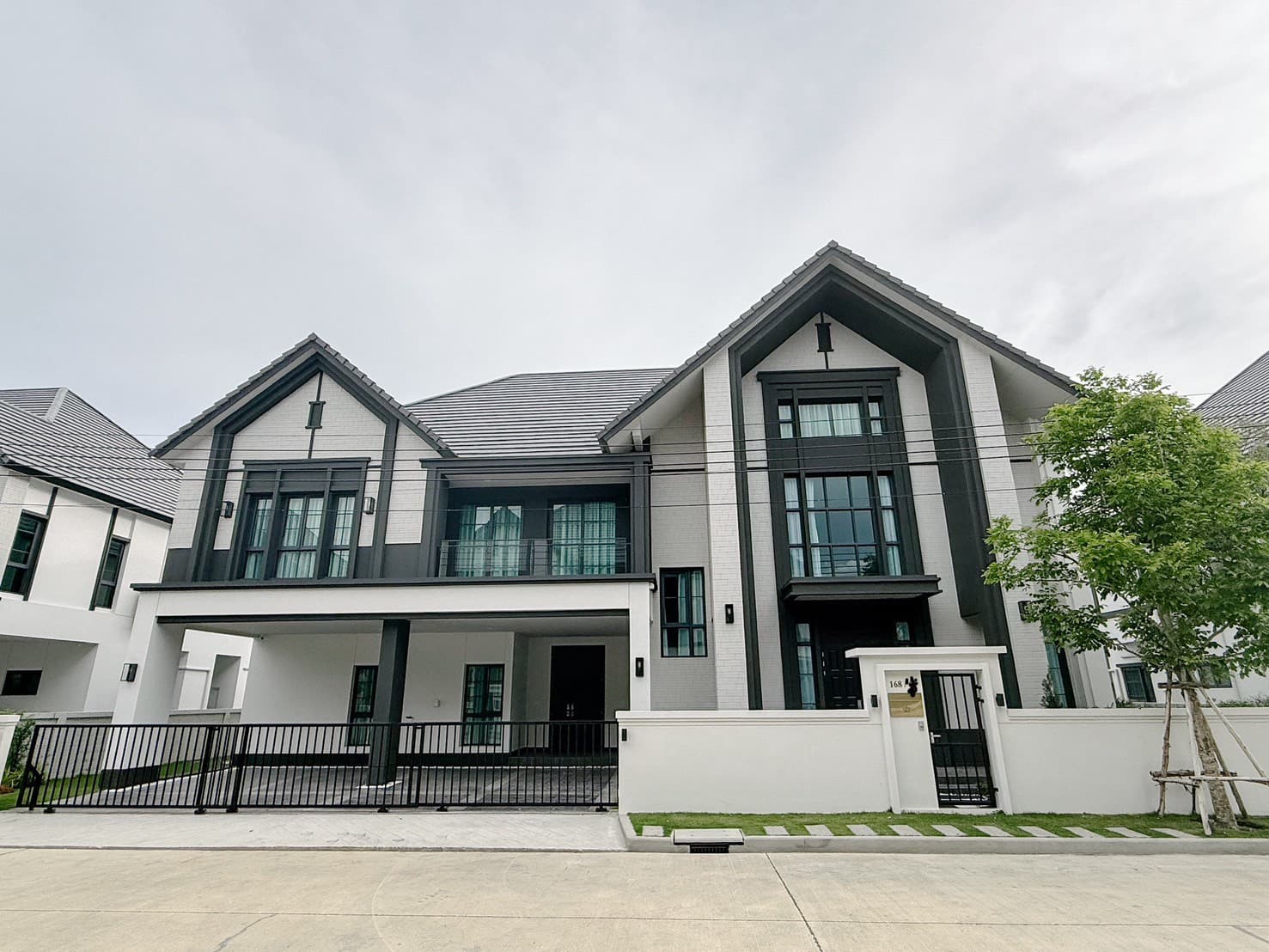 ขาย/เช่า บ้านเดี่ยว The City Bangna 2 · 5 ห้องนอน · 500 ตร.ม.