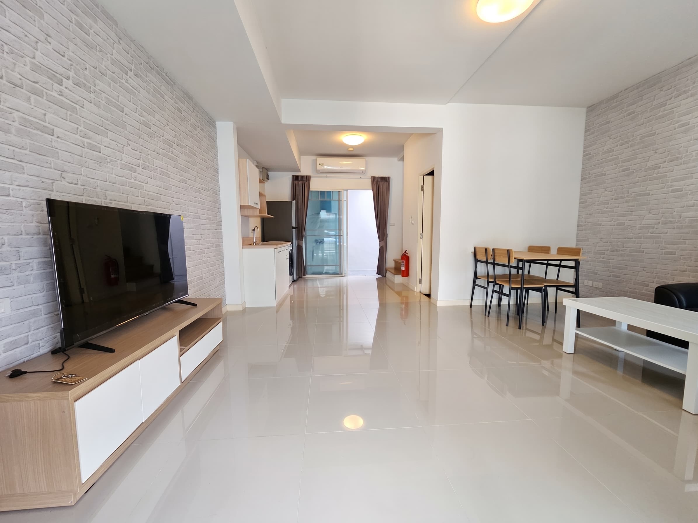 ให้เช่า ทาวน์เฮ้าส์ Indy Bangna km.7 · 2 ห้องนอน · 89 ตร.ม.
