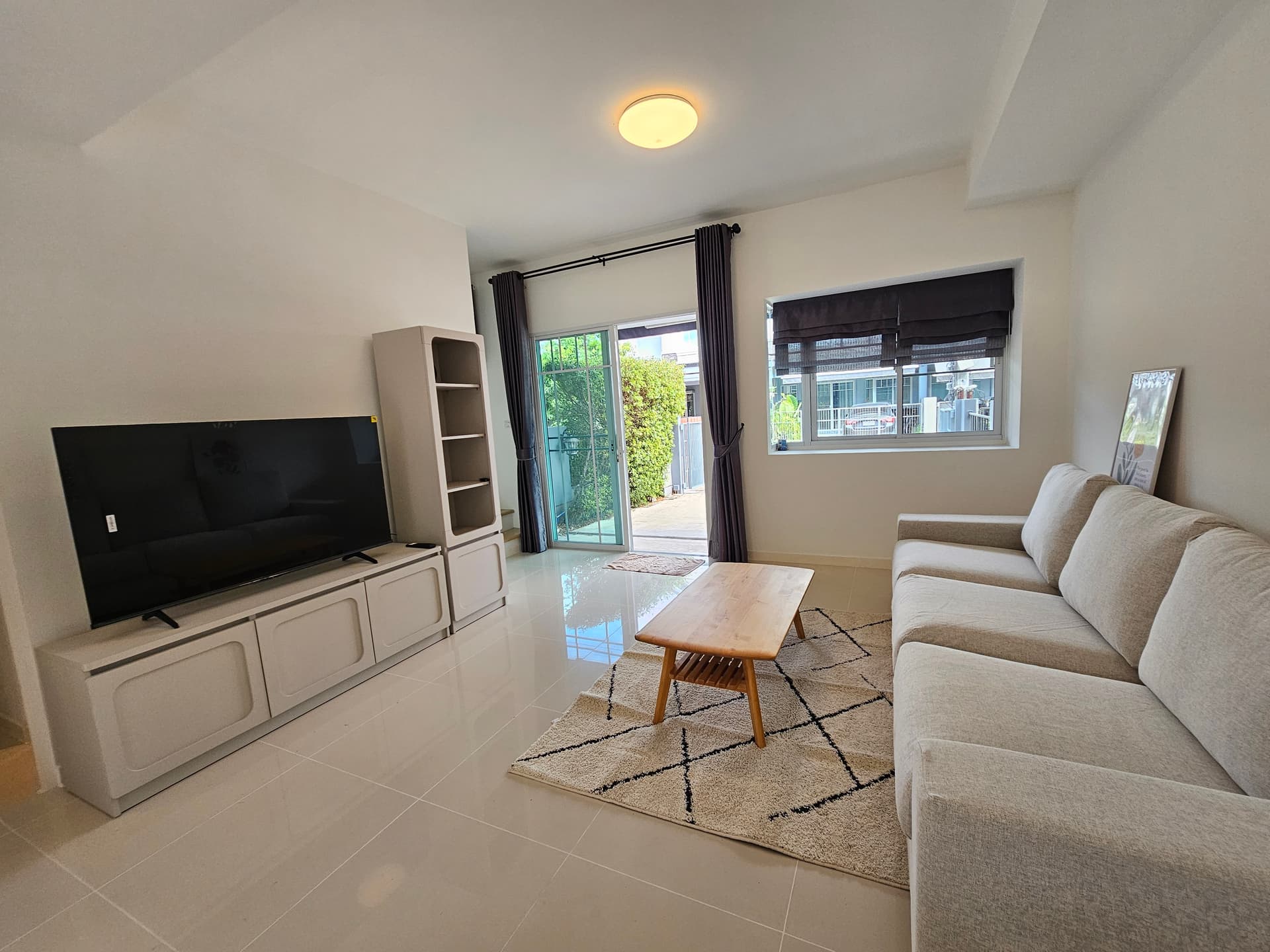 ให้เช่า ทาวน์เฮ้าส์ Indy 3 Bangna km.7 · 3 ห้องนอน · 122 ตร.ม.