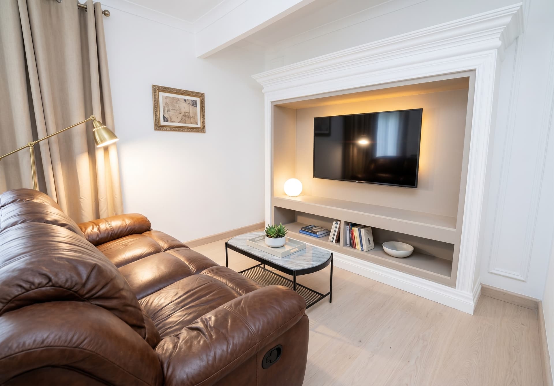 House Area Ladprao · 5 Beds House, 300 sqm, for Sale