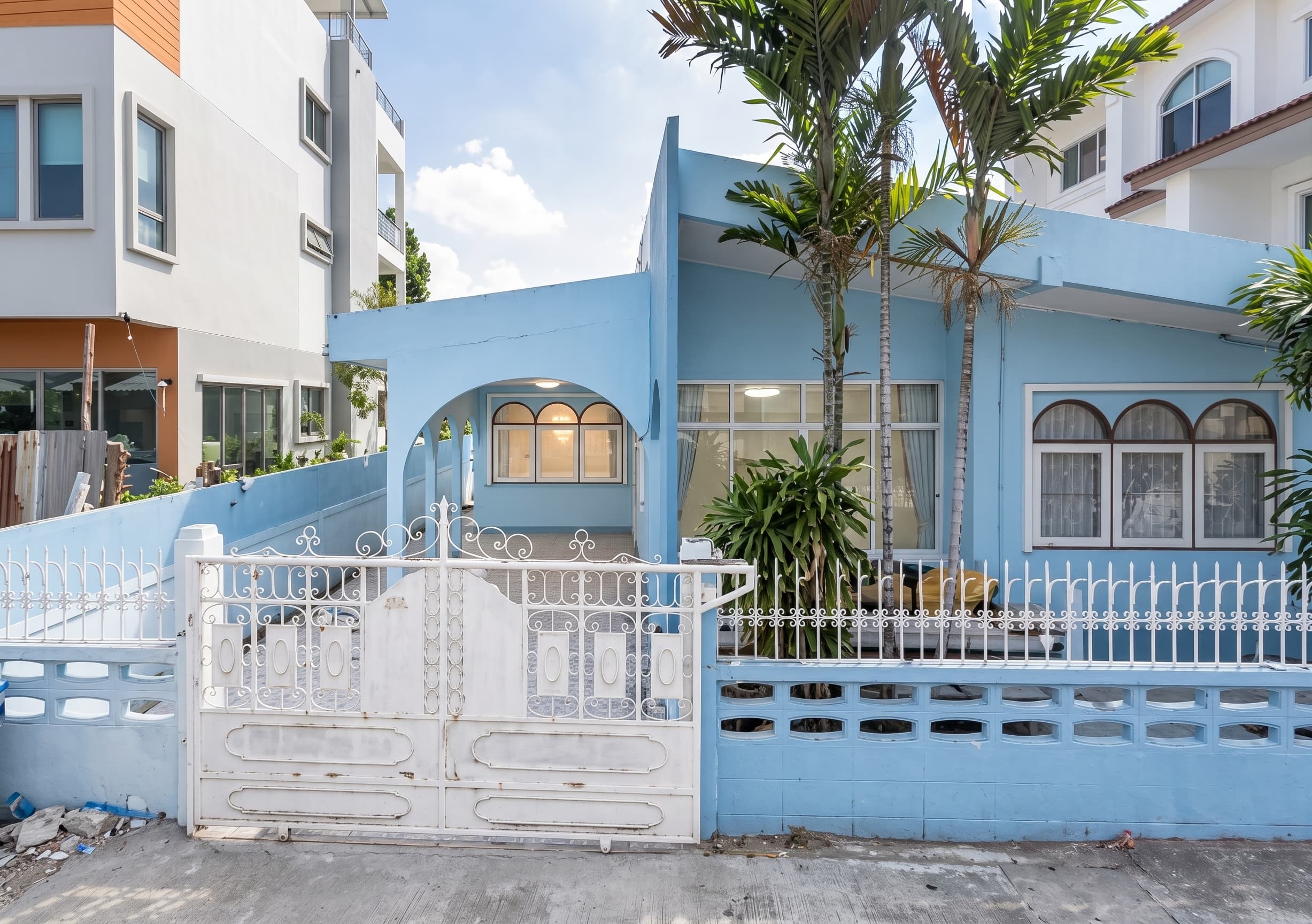 House Area Ladprao · 3 Beds House, 135 sqm, for Sale
