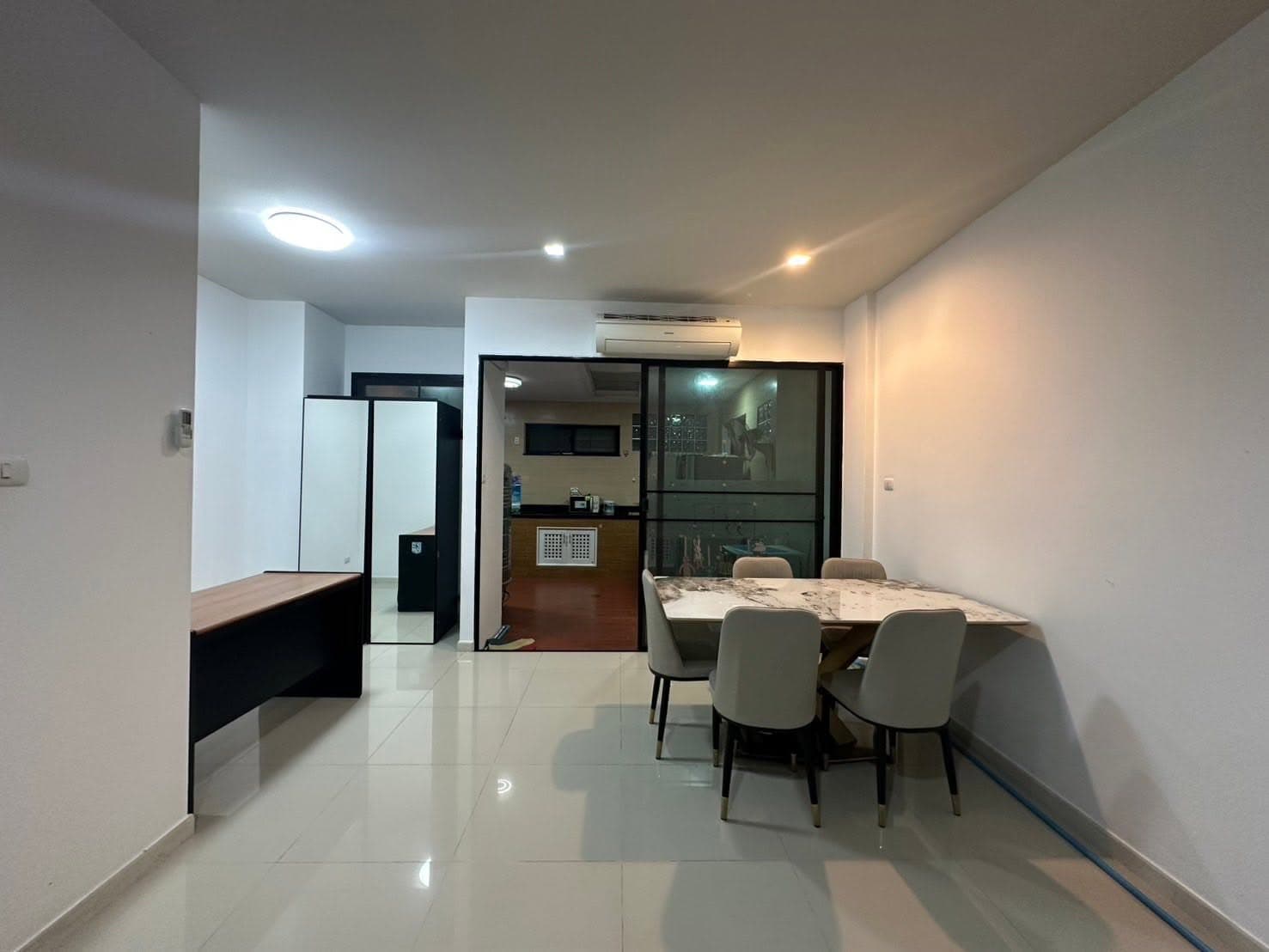 Eco Space Bangna - Wongwaen