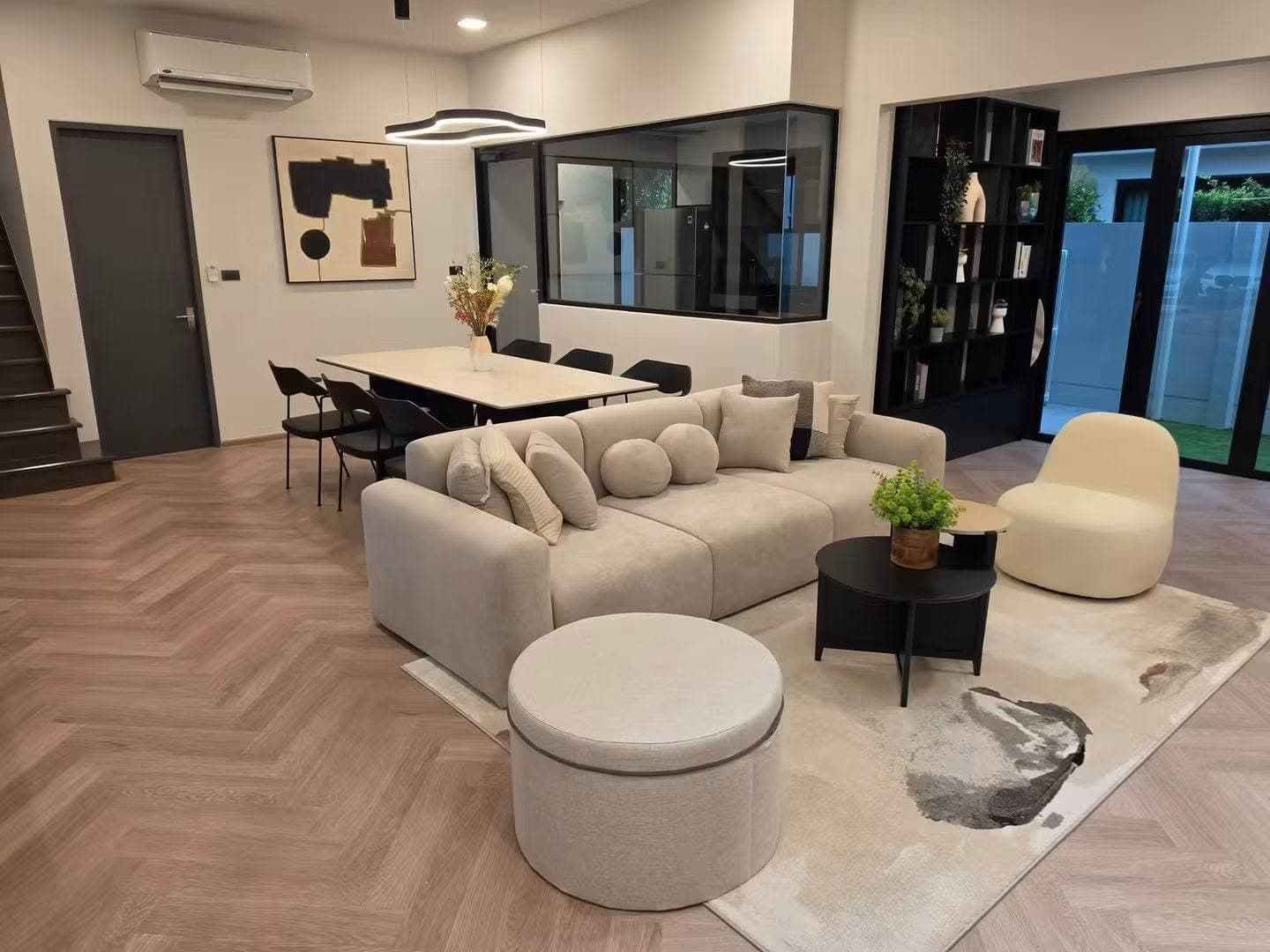 ให้เช่า ทาวน์เฮ้าส์ VIVE Bangna KM.7 · 3 ห้องนอน · 225 ตร.ม.