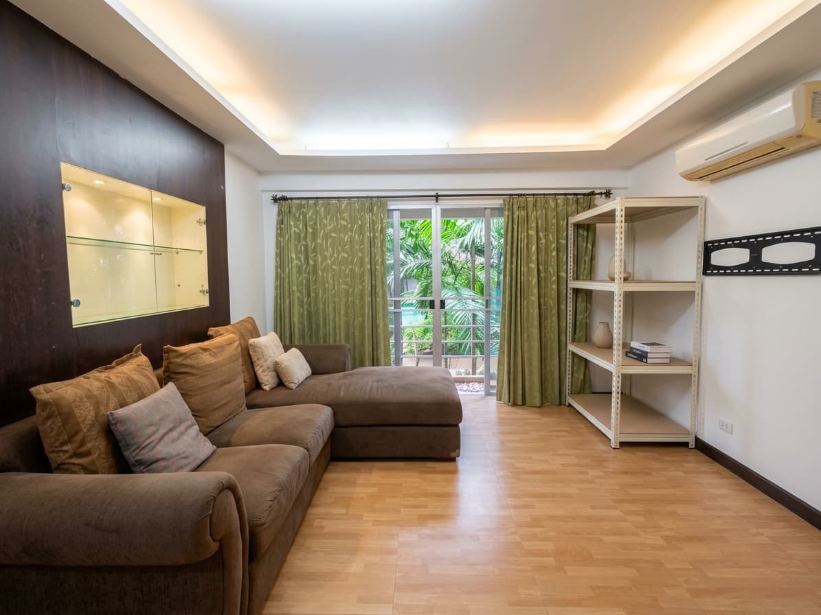 Palm Pavilion Condominium