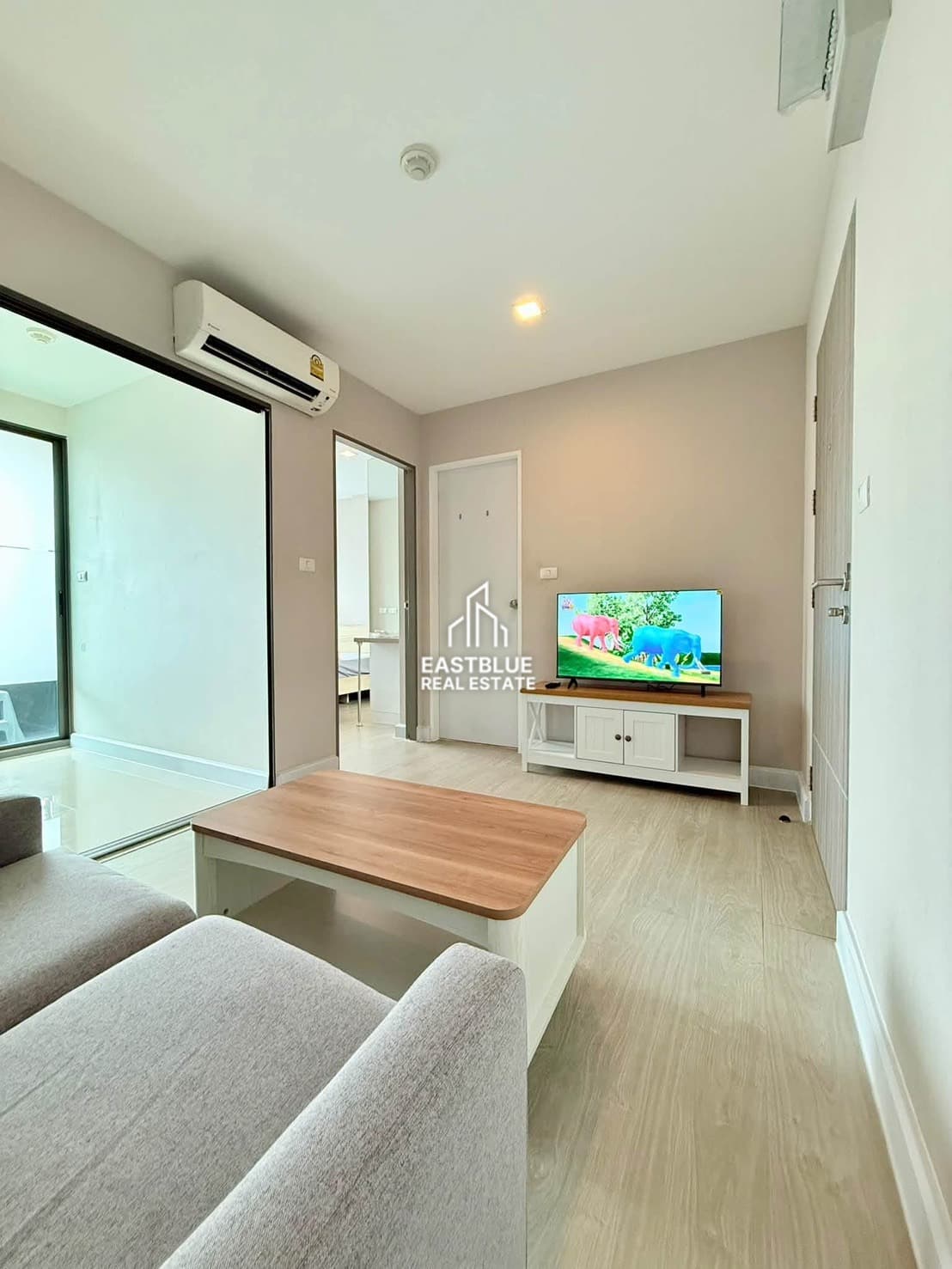 ขาย/เช่า คอนโด Metro Luxe Ratchada · 1 ห้องนอน · 28.36 ตร.ม.