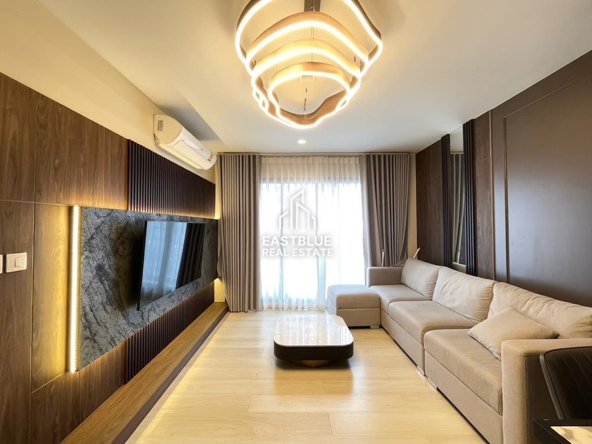 Life One Wireless · 2 Beds Condo, 63 sqm, for Sale or Rent