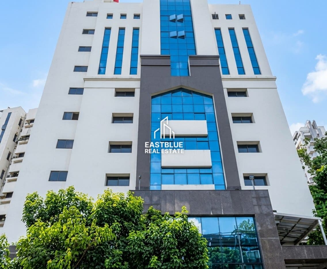 ให้เช่า คอนโด Mitr Mansion · 3 ห้องนอน · 280 ตร.ม.