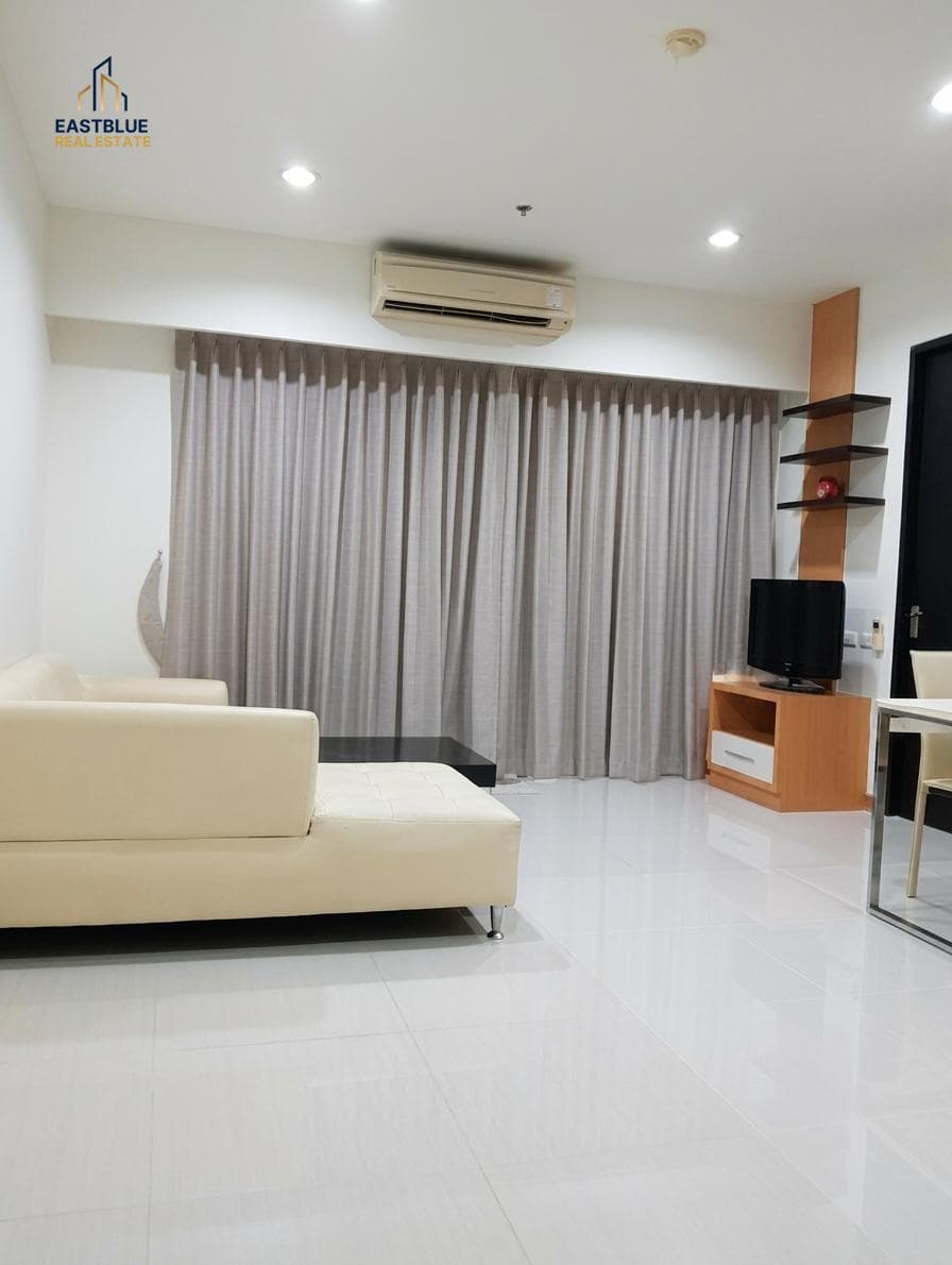 Baan Klang Krung Siam Pathumwan · 1 Bed Condo, 55.8 sqm, for Rent