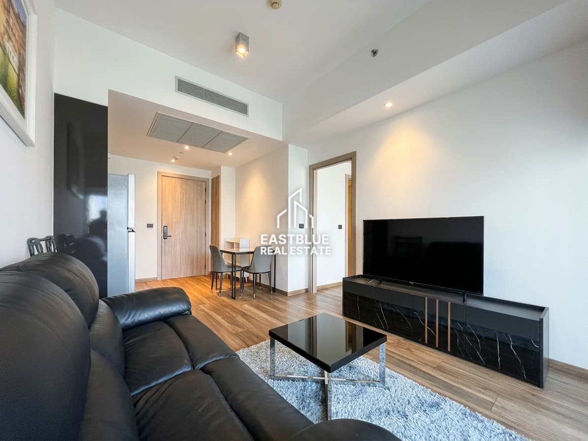 ขาย/เช่า คอนโด The Lofts Asoke · 1 ห้องนอน · 49.17 ตร.ม.