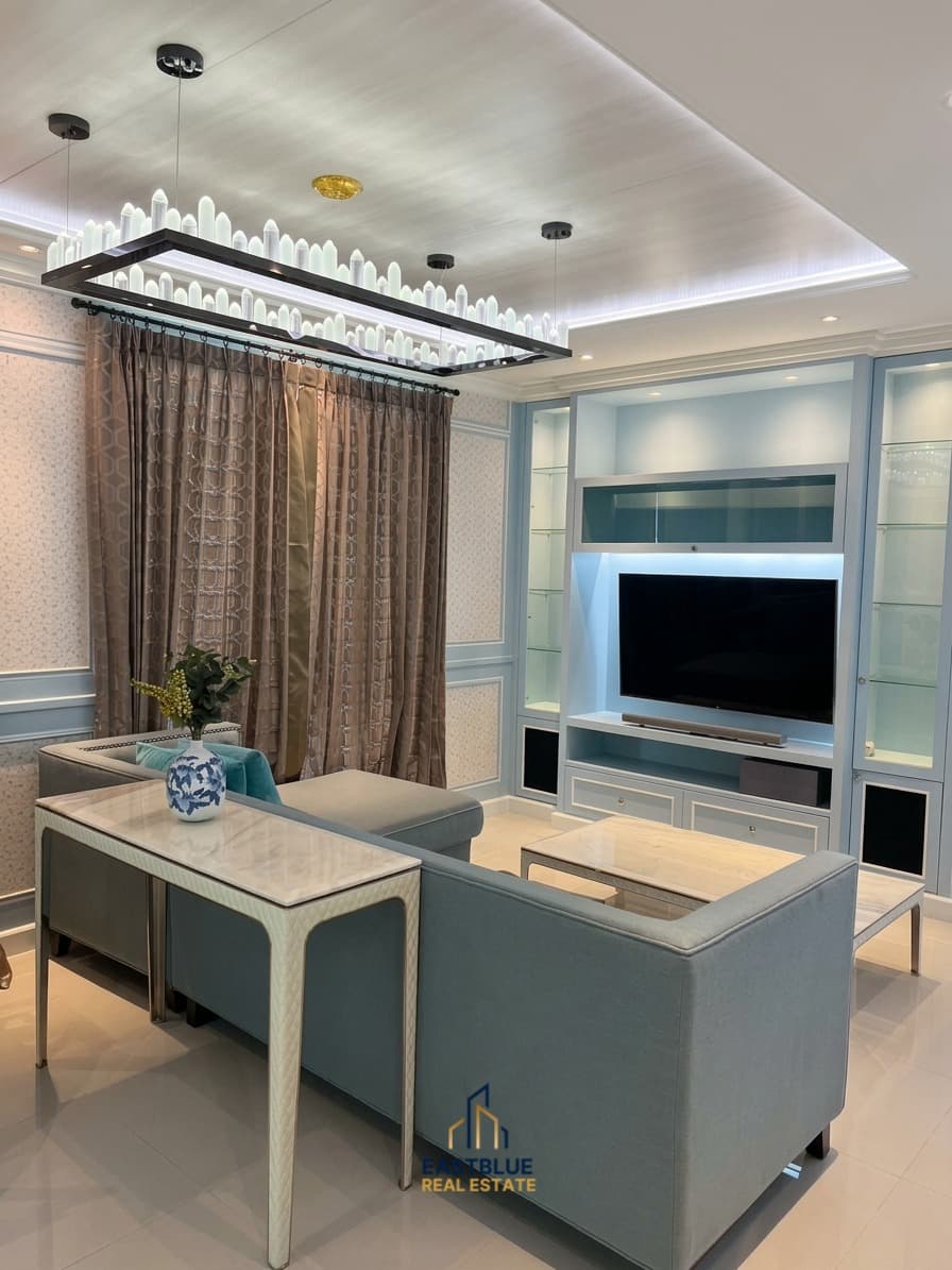 The Sky Sukhumvit · 3 Beds Condo, 90 sqm, for Sale