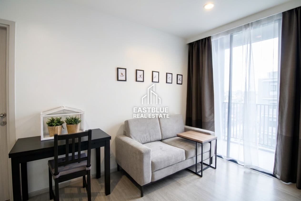 Maestro 02 Ruamrudee · 1 Bed Condo, 32.71 sqm, for Sale or Rent
