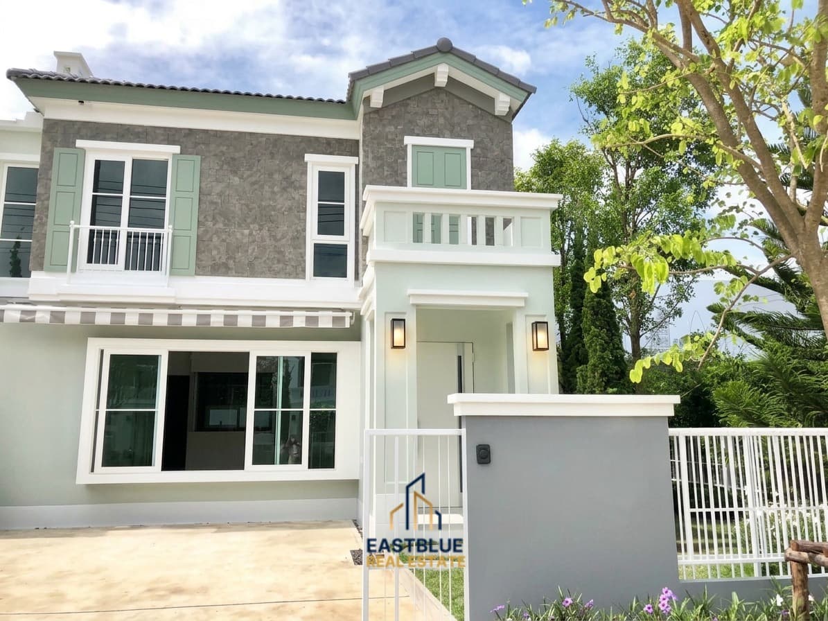 ขาย บ้านแฝด Anya Bangna-Ramkhamhaeng 2 · 3 ห้องนอน · 146 ตร.ม.