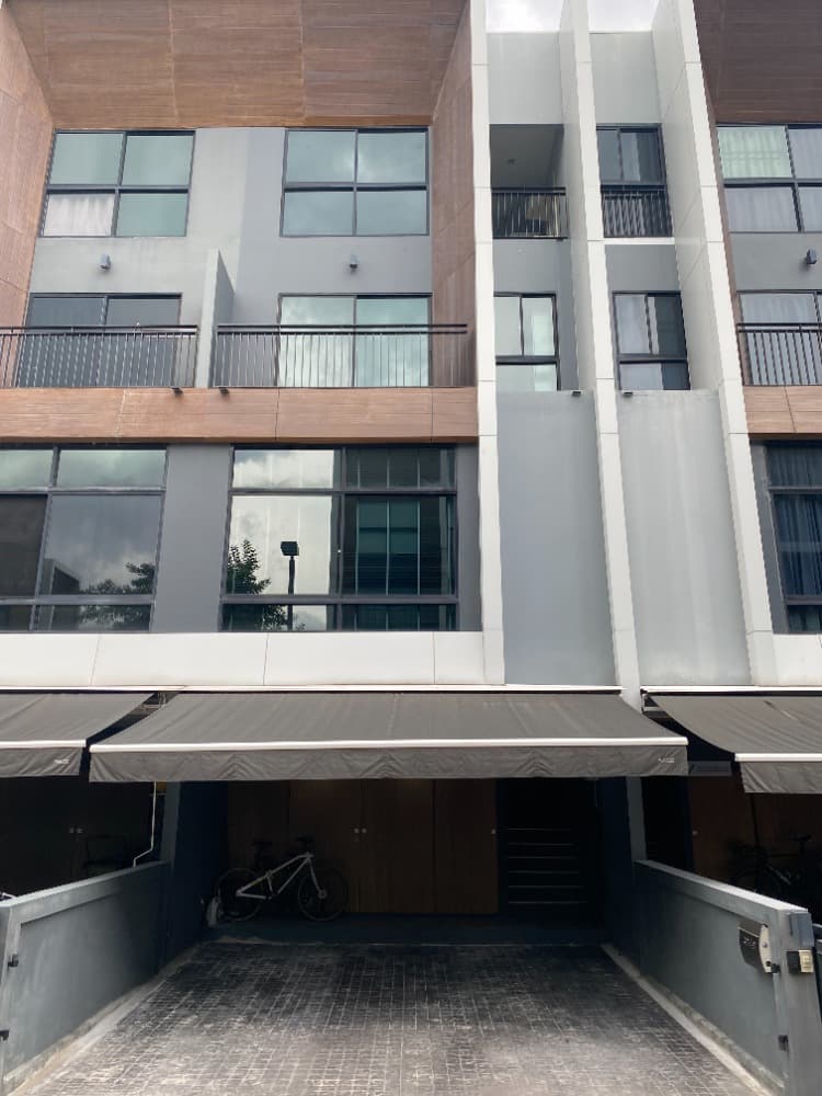 ขาย/เช่า ทาวน์เฮ้าส์ Arden Rama 3 · 3 ห้องนอน · 185 ตร.ม.