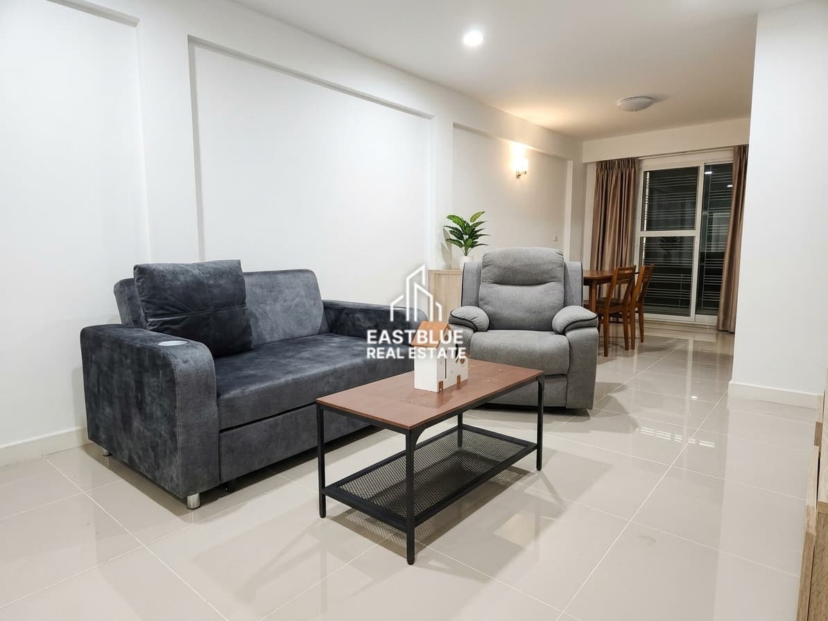 ให้เช่า ทาวน์เฮ้าส์ Baan Klang Muang Sathorn-Taksin 2 · 3 ห้องนอน · 167 ตร.ม.
