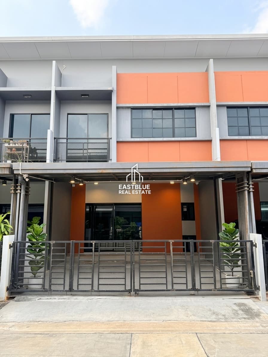 ขาย ทาวน์เฮ้าส์ Siri Place Kallapapruek - Sathorn · 3 ห้องนอน · 118 ตร.ม.