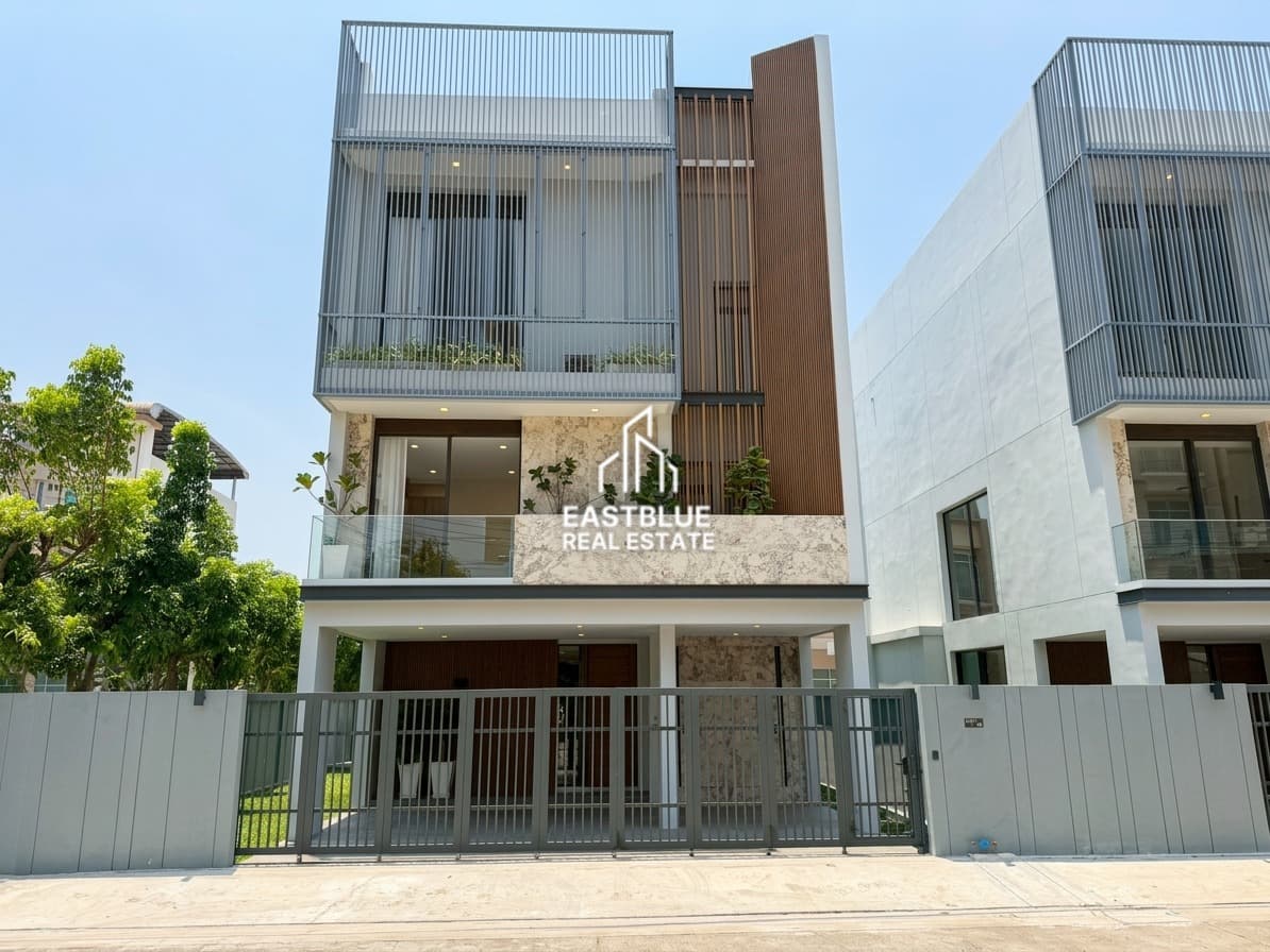 ขาย บ้านเดี่ยว Preecha Ramkhamhaeng-Krungthepkreetha · 4 ห้องนอน · 450 ตร.ม.